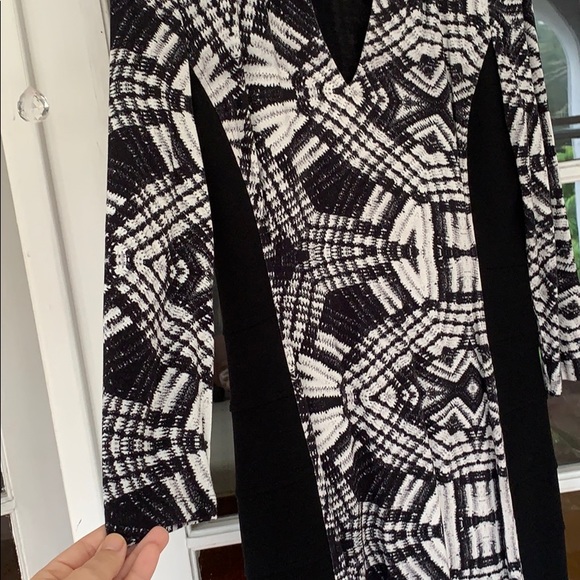 Cluny Dress - Picture 3 of 10